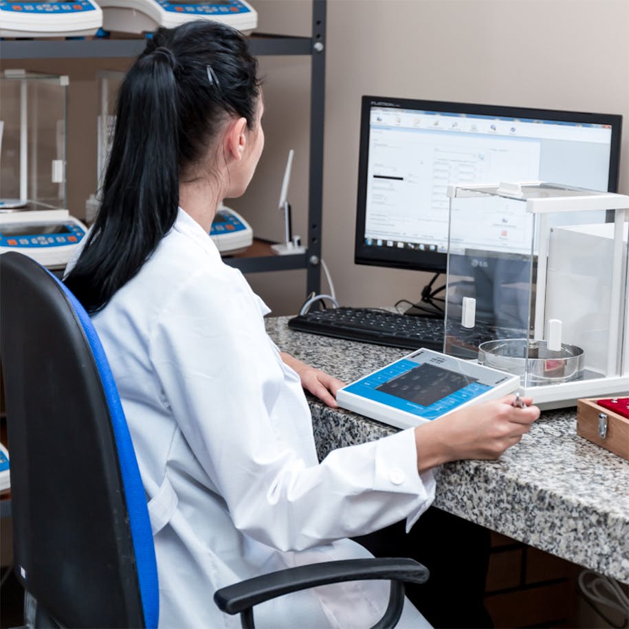 Laboratory Scales - Analytical Scales - NUWEIGH | Nuweigh